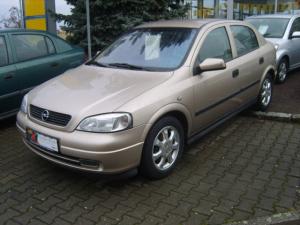Opel Astra Edition 2000 5-T�rig